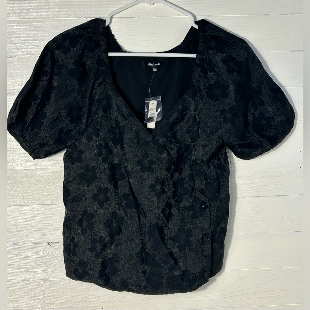 NWT Madewell Black wrap blouse, embellished with flowers, women’s size XXS. - Picture 8 of 8